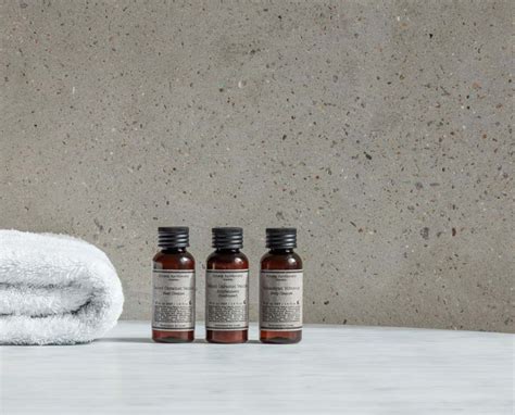 kinsey apothecary toiletries